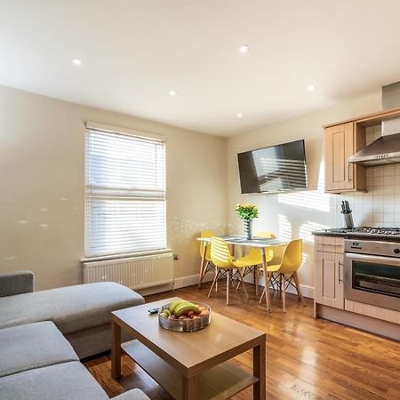 One Bedroom Flat In Bush Hill Park انفيلد المظهر الخارجي الصورة